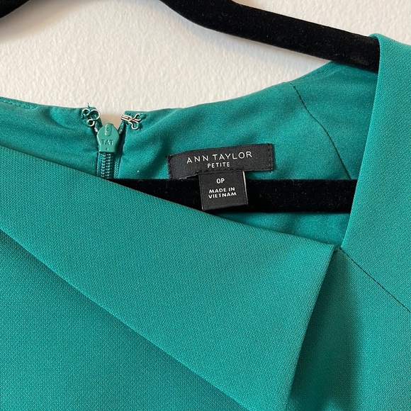 Ann Taylor Dress - Picture 3 of 4